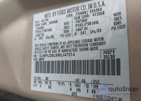 1998 Lincoln Navigator z USA, uszkodzony, nr VIN 5LMPU28LXWLJ47214